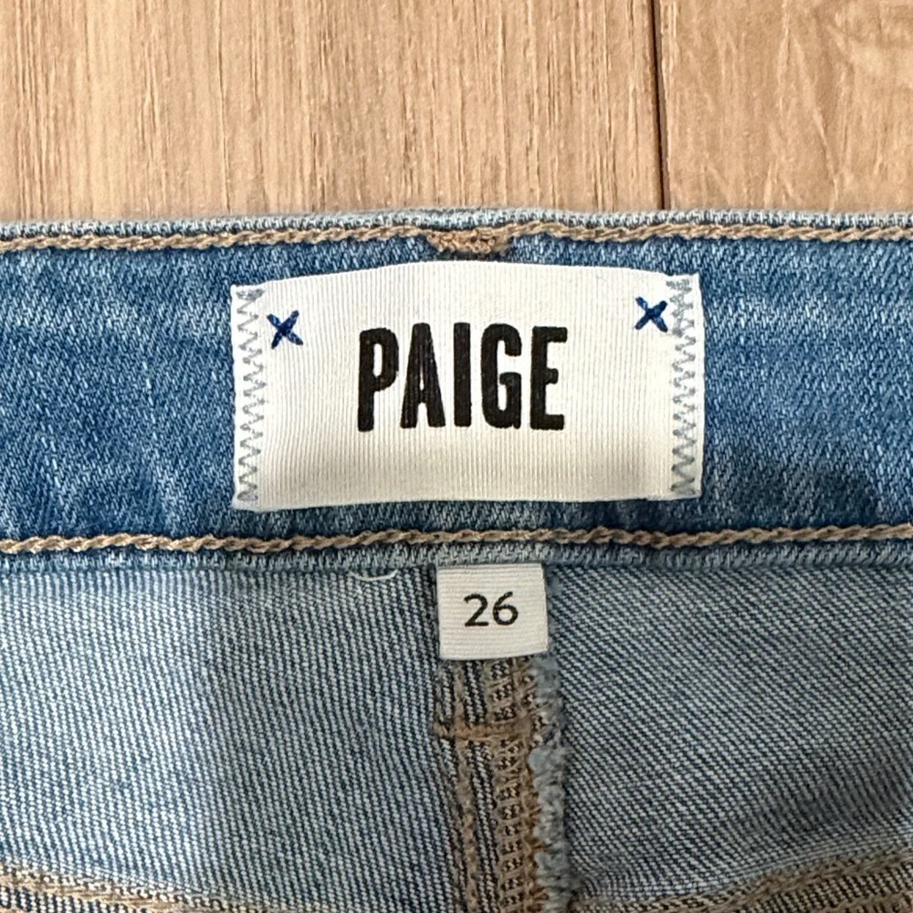 PAIGE Women's Light Blue Jeans Size 26